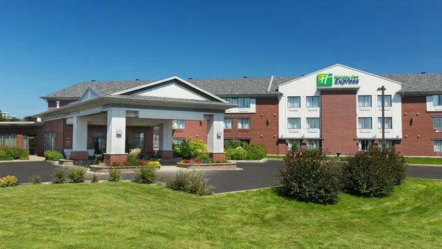 Holiday Inn Express Quebec Sainte-Foy by IHG EXTERIOR
