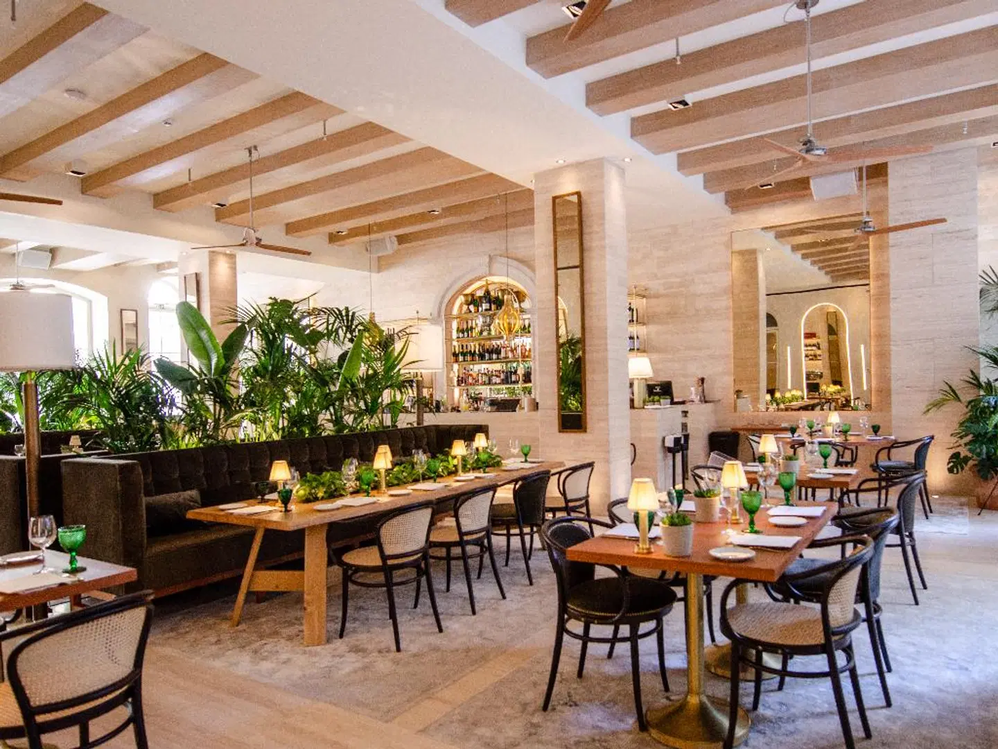 Brown's | Avenue Hotel Restaurant