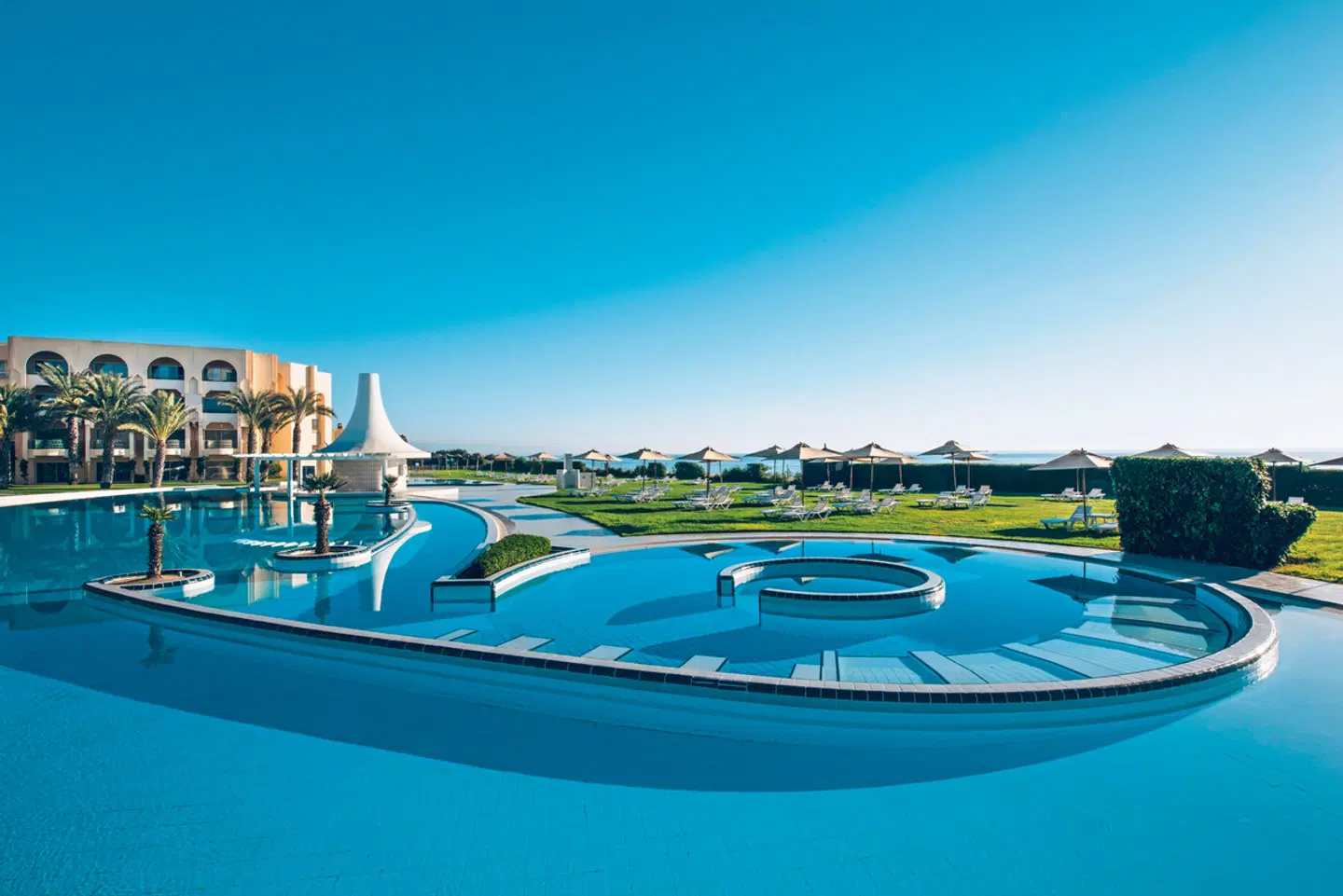 Iberostar Waves Averroes OUTDOOR_POOL