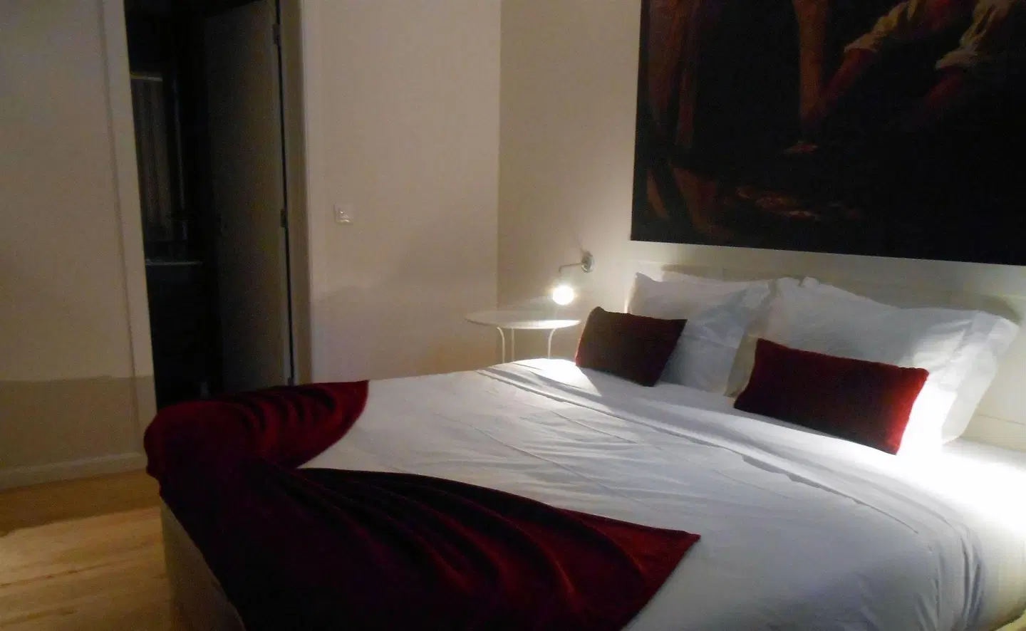 Lisbon Arsenal Suites ROOM_EXAMPLE