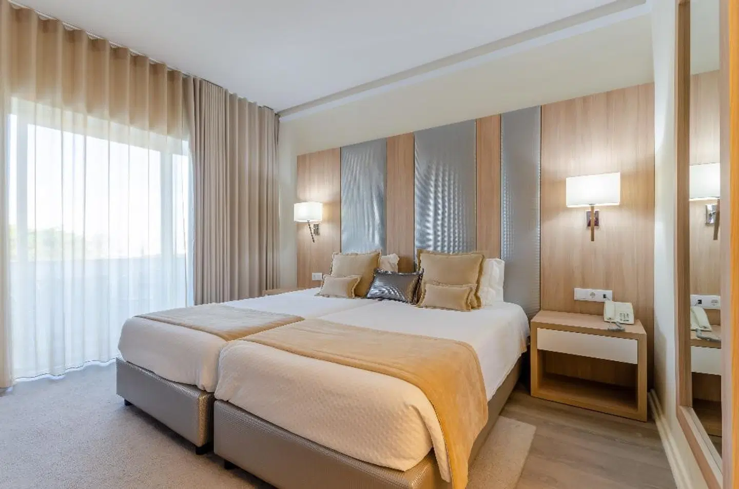 Lido ROOM_EXAMPLE