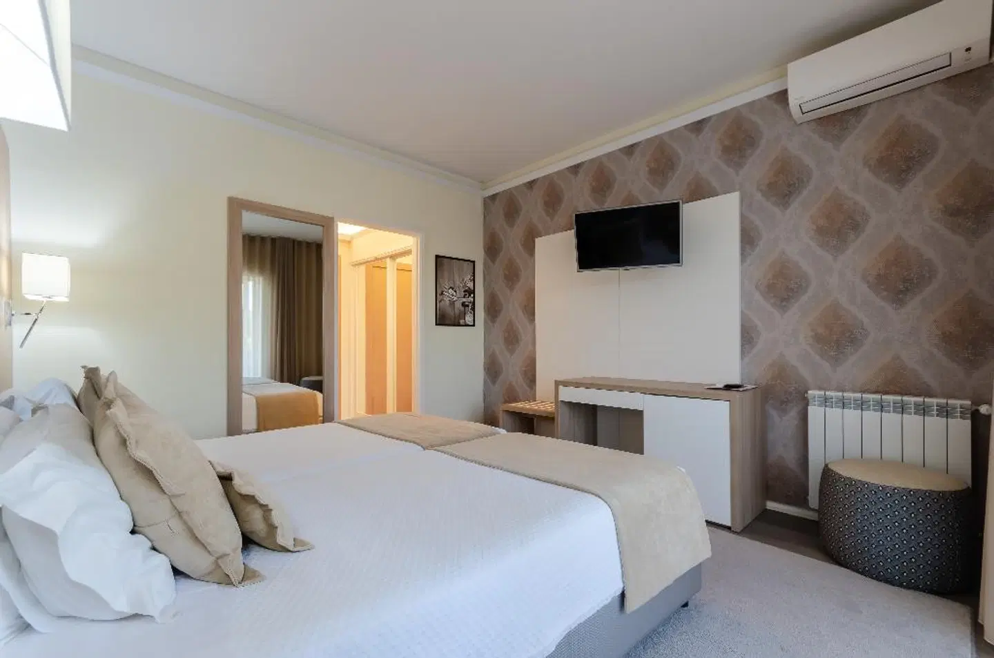 Lido ROOM_EXAMPLE