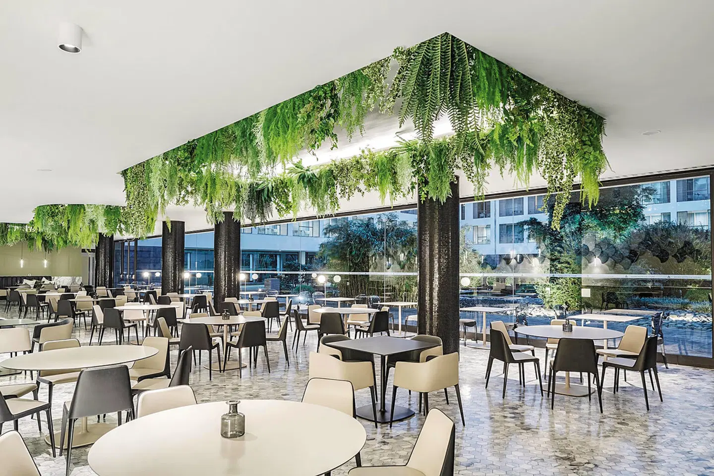 Azoris Royal Garden Restaurant