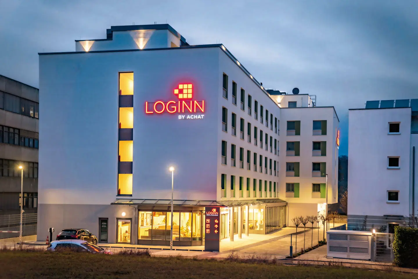 LOGINN Hotel Stuttgart Zuffenhausen EXTERIOR