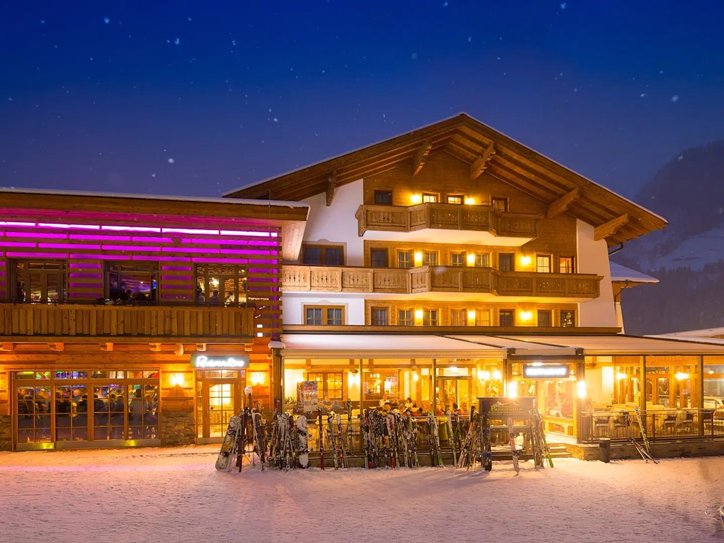 Hotel Auhof EXTERIOR