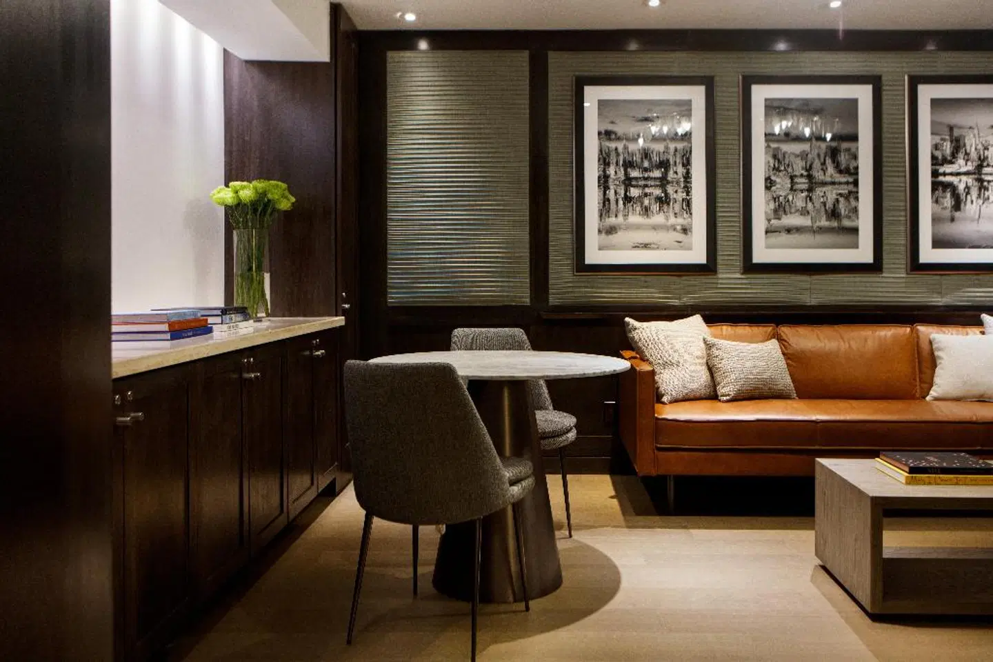 The Muse New York, a Kimpton Hotel Bar