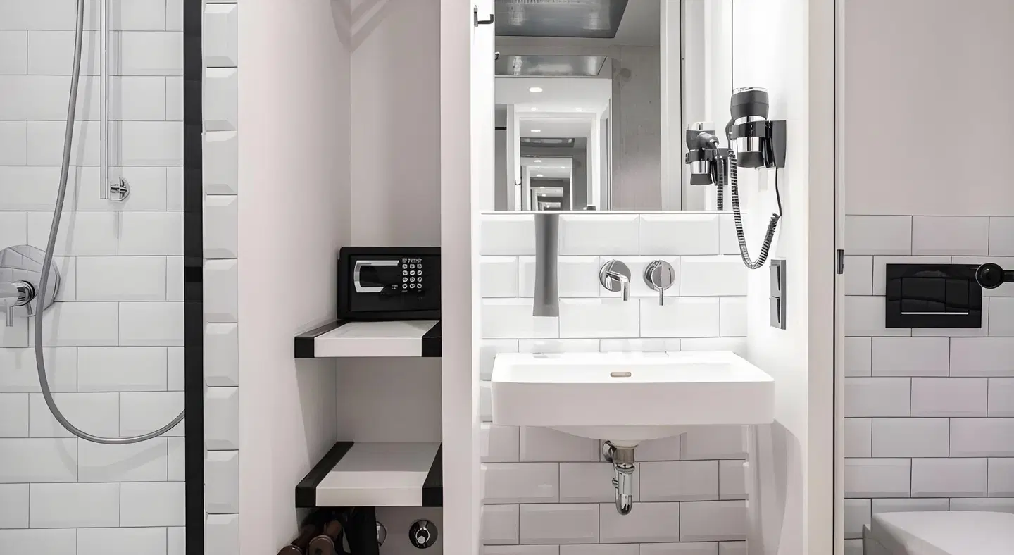 gambino hotel WERKSVIERTEL Badezimmer