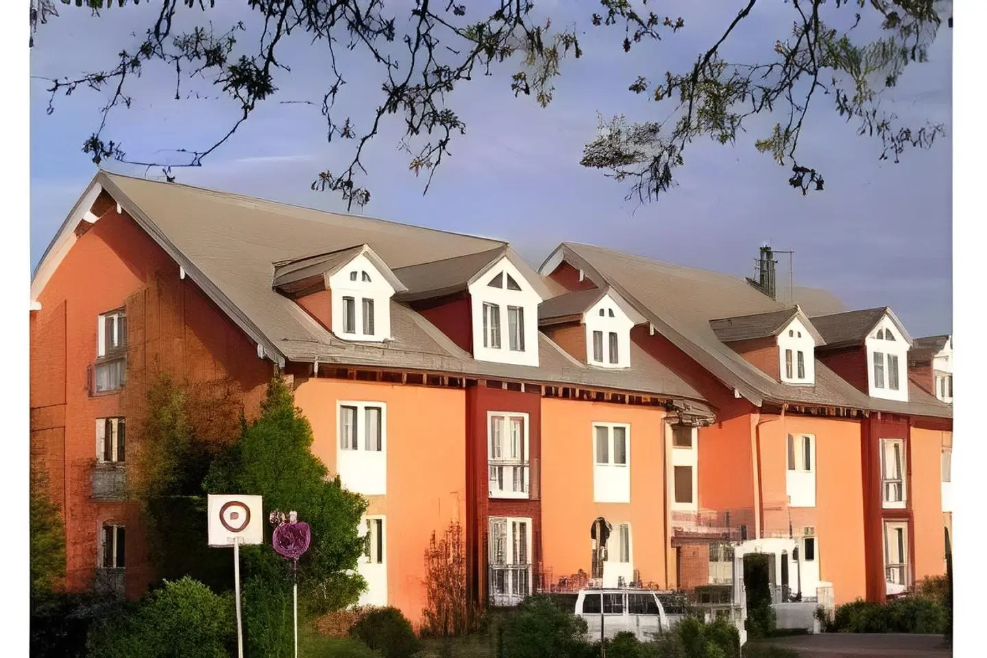 Astralis Domizil EXTERIOR
