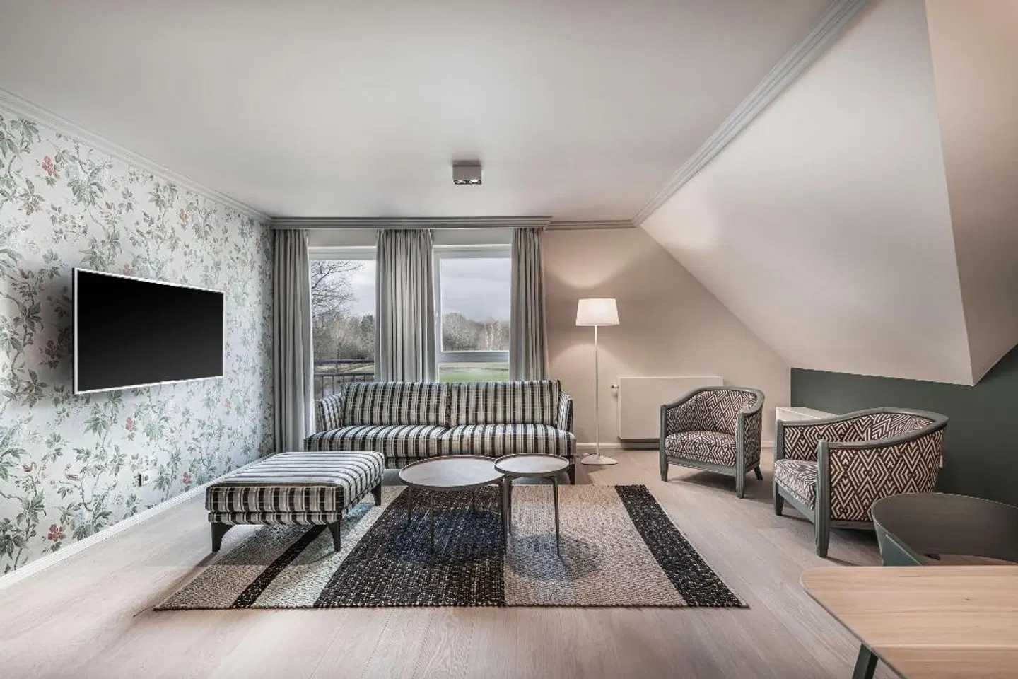 Steigenberger Hotel Treudelberg ROOM_EXAMPLE