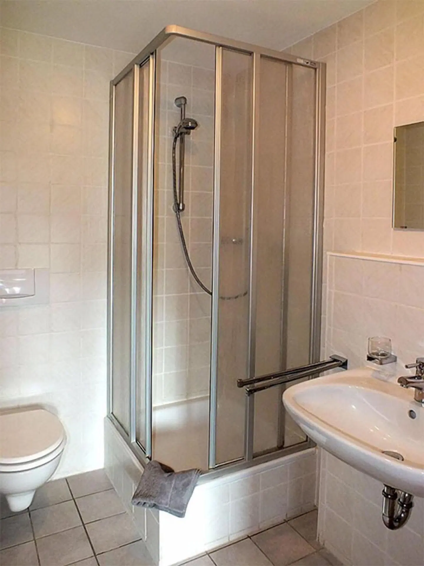 Pension Scherzer Badezimmer