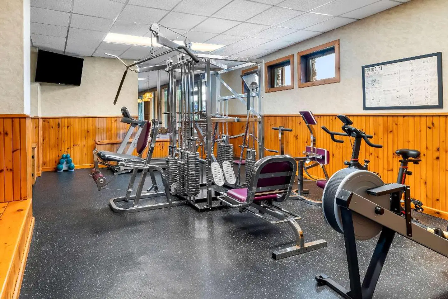 Best Western Adirondack Inn SPORTS_AND_LEISURE