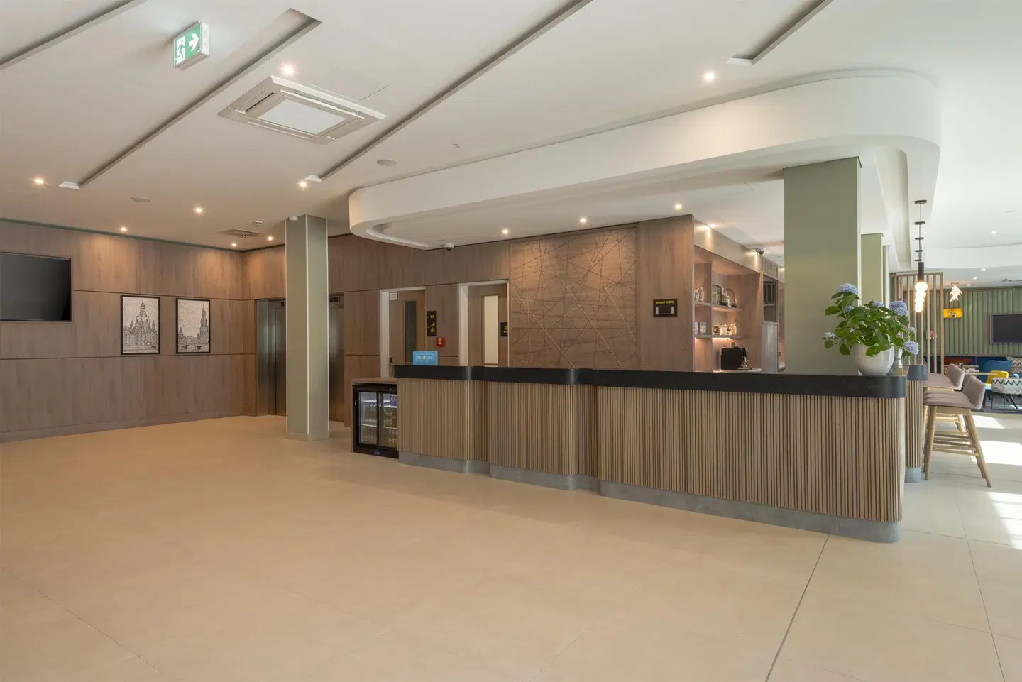 Hampton By Hilton Dresden City Centre LOUNGE_LOBBY