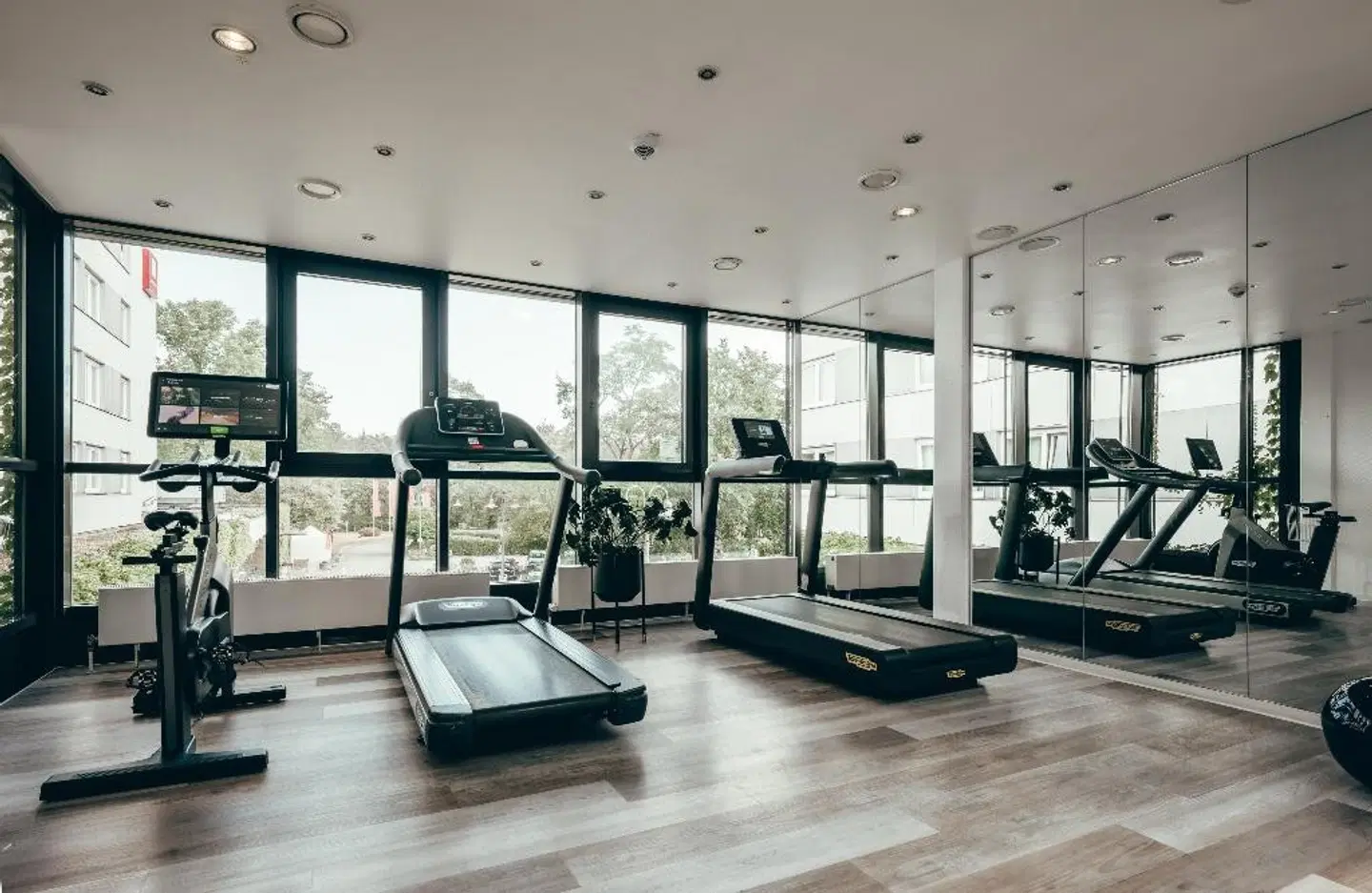 Leonardo Frankfurt City South SPORTS_AND_LEISURE