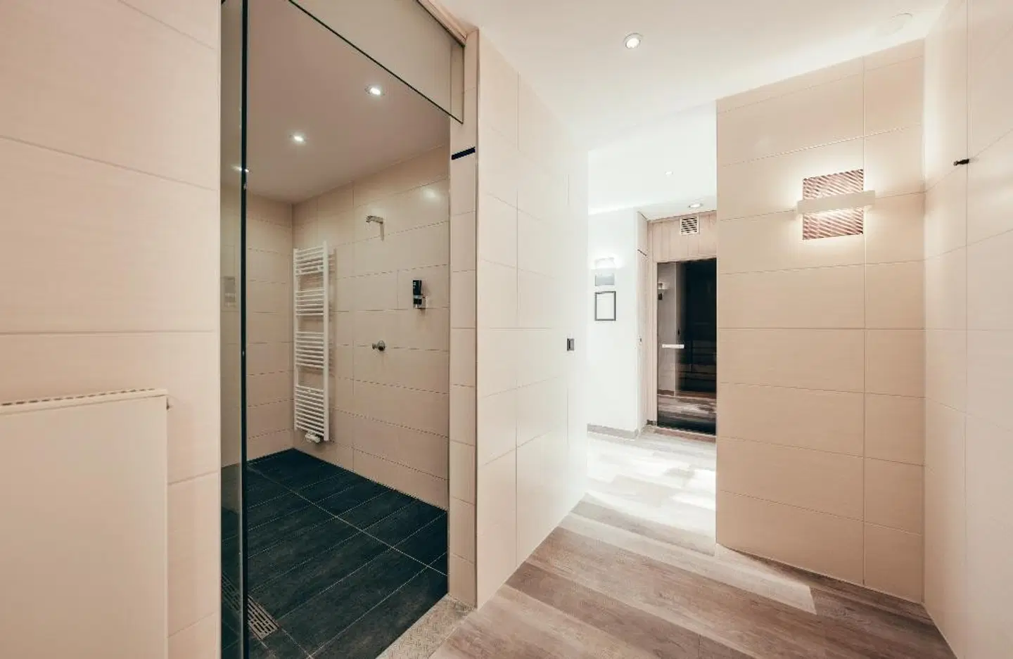 Leonardo Frankfurt City South HEALTH_BEAUTY