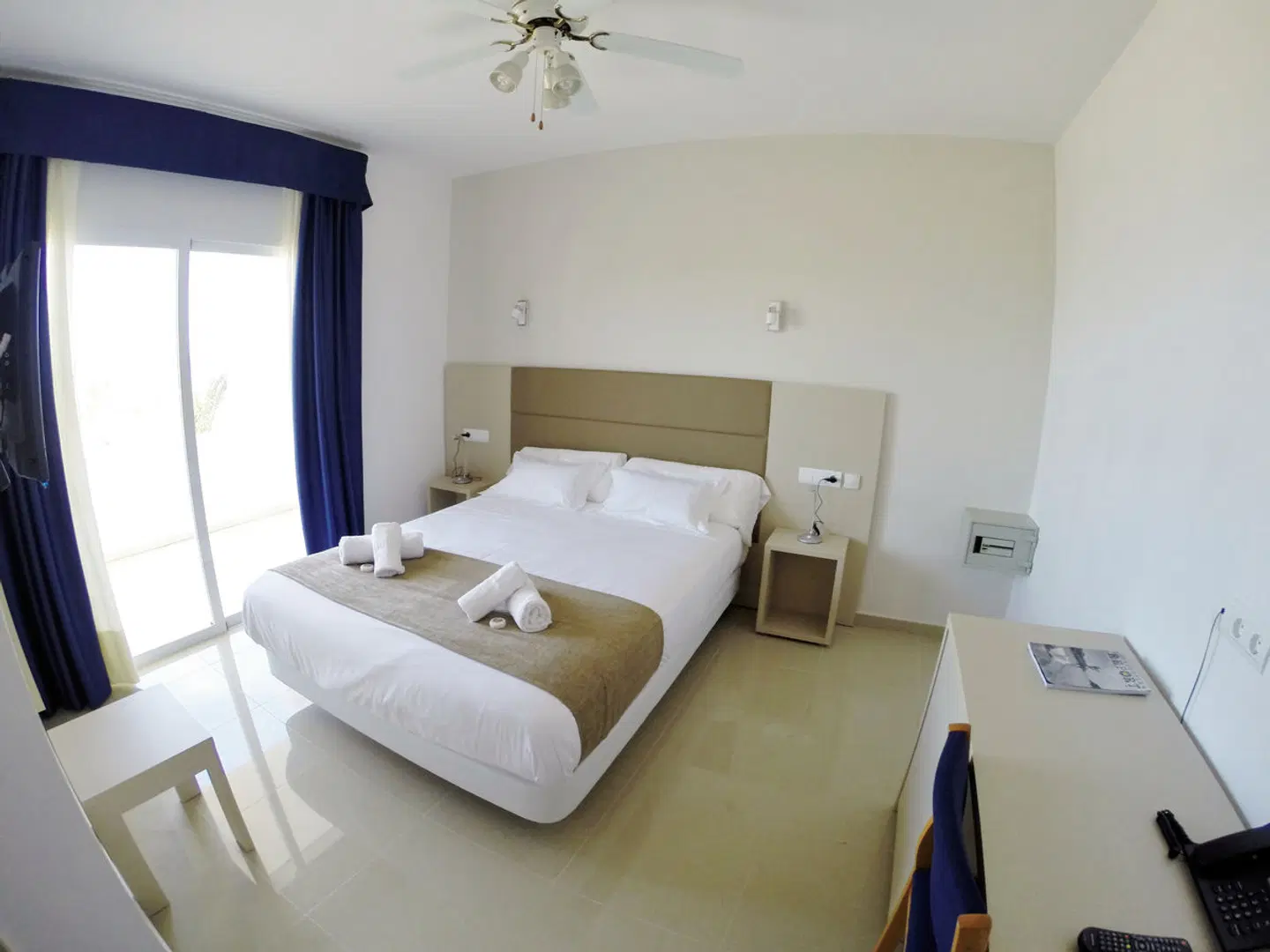 Roca Bella ROOM_EXAMPLE