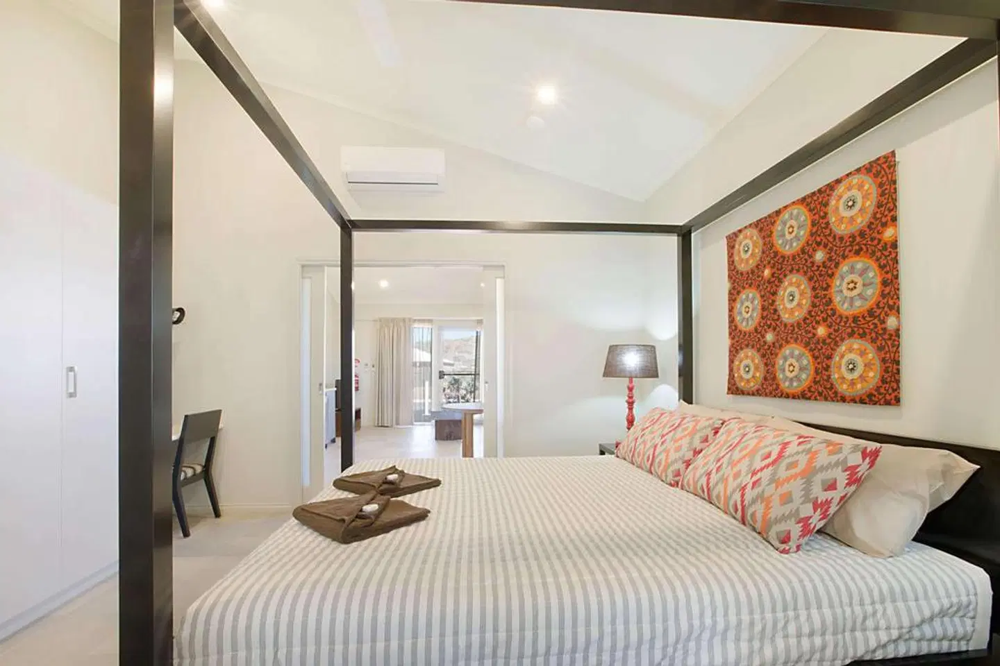 Best Western Woodland Hills Inn ROOM_EXAMPLE