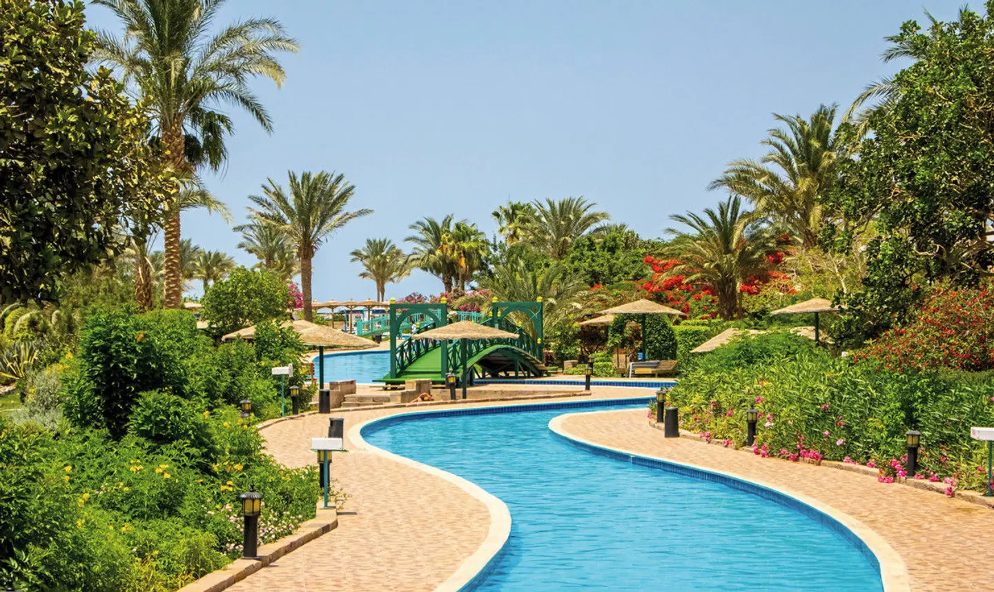 Golden Beach Resort OUTDOOR_POOL