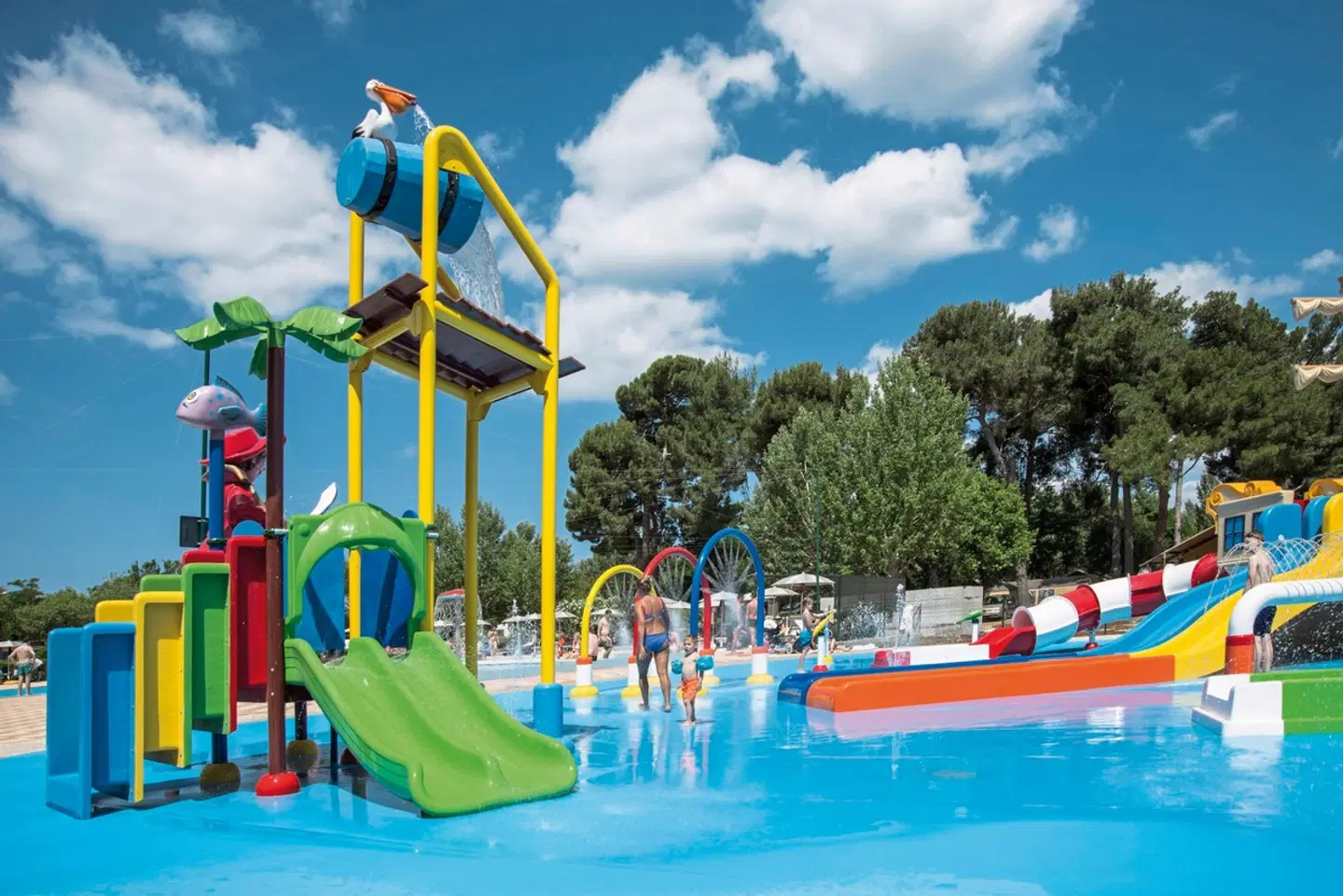 Bi Village Mobile Homes (by Happy Camp) OUTDOOR_POOL