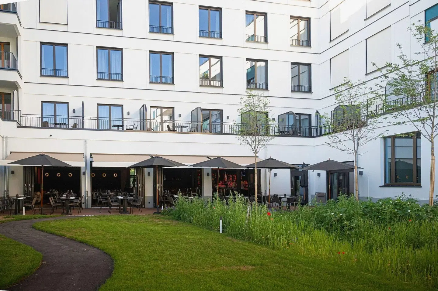Qube Hotel Bahnstadt EXTERIOR