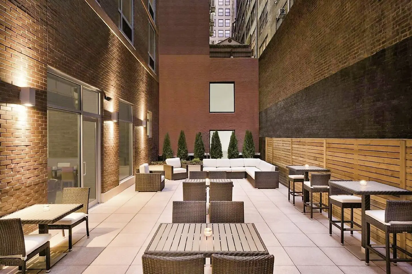 Hilton Garden Inn New York Times Square South LOUNGE_LOBBY