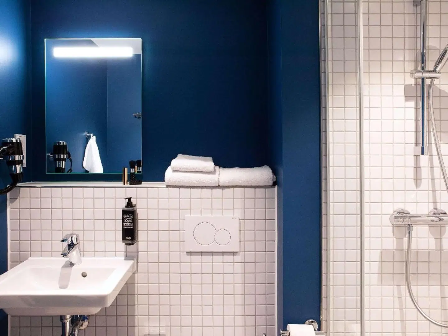 ibis budget Hotel Berlin Airport Badezimmer