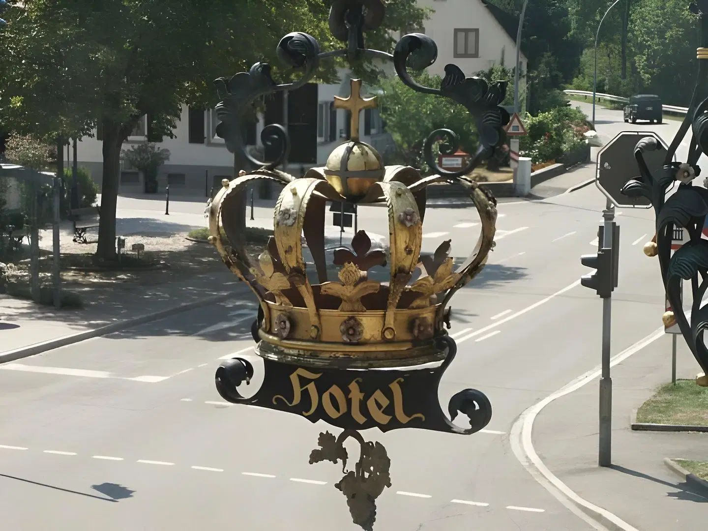 Zur Krone SPORTS_AND_LEISURE