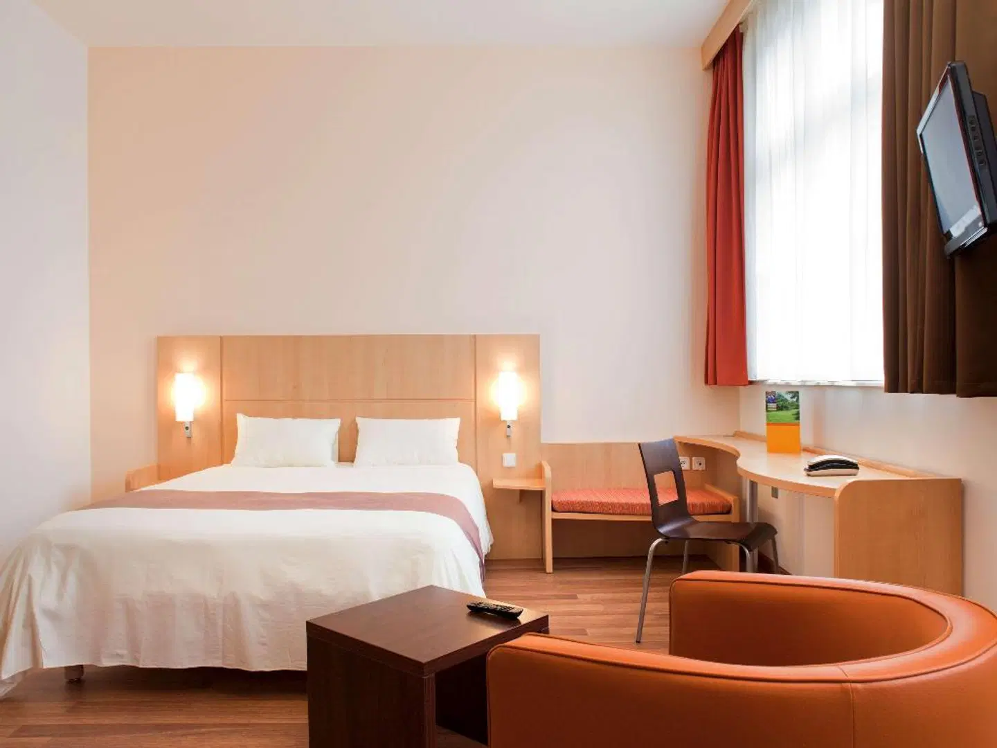 ibis Karlsruhe Hauptbahnhof ROOM_EXAMPLE