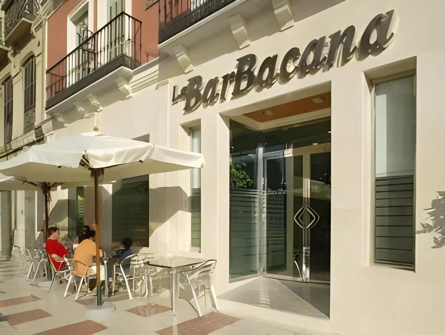 Tribuna EXTERIOR