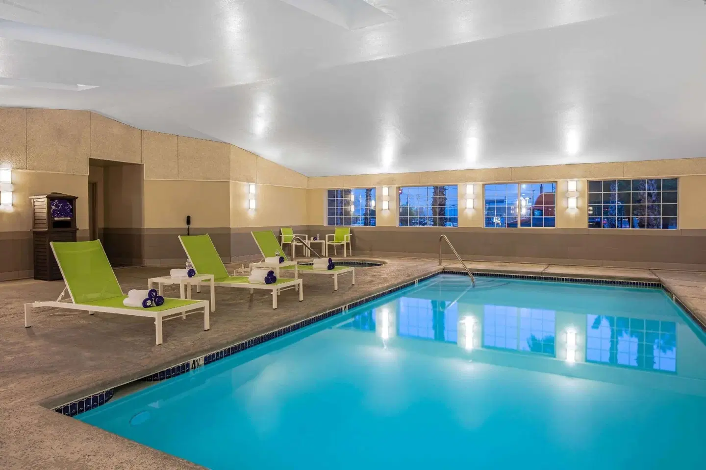 La Quinta Inn Las Vegas Nellis Hallenbad