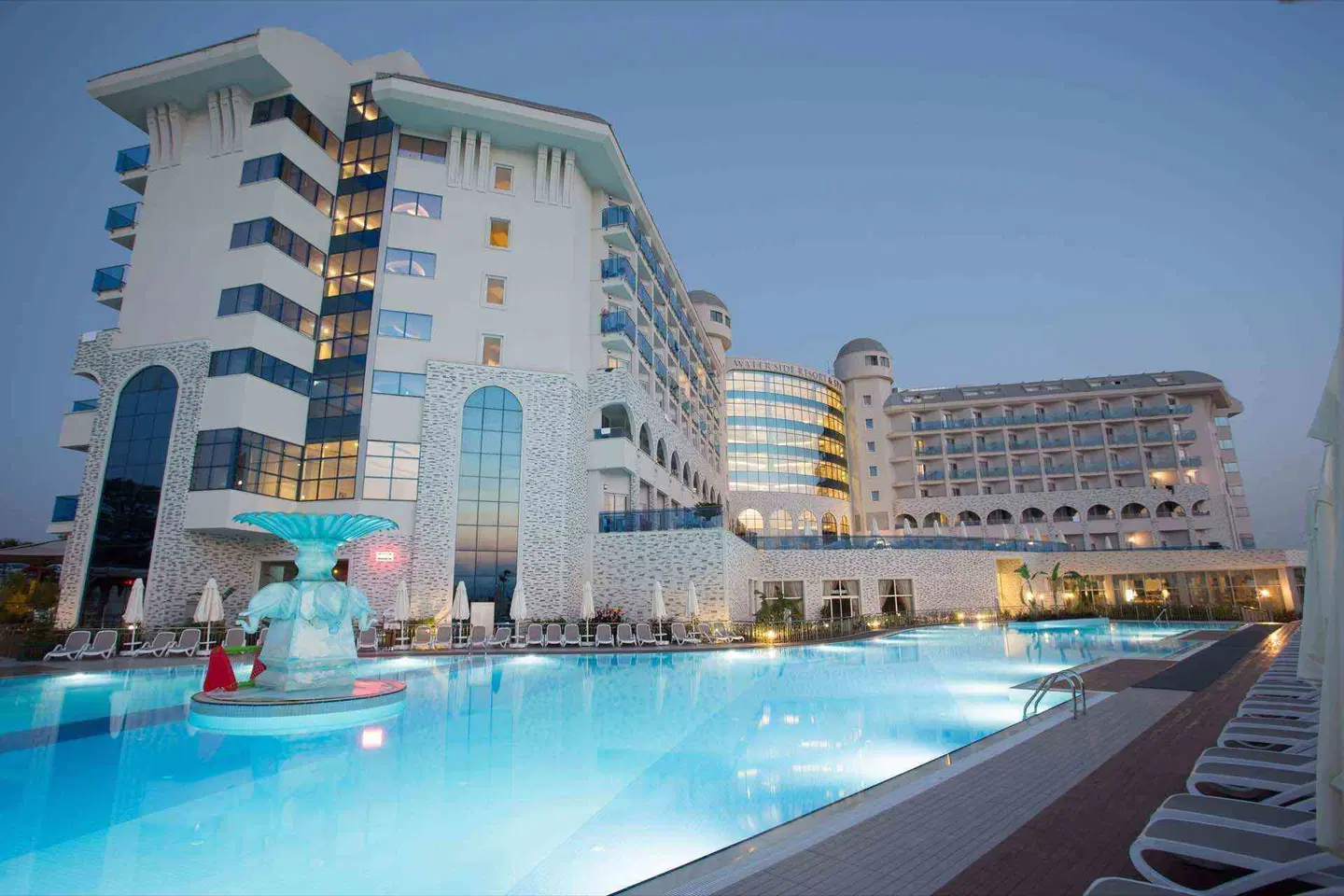 Water Side Resort OUTDOOR_POOL