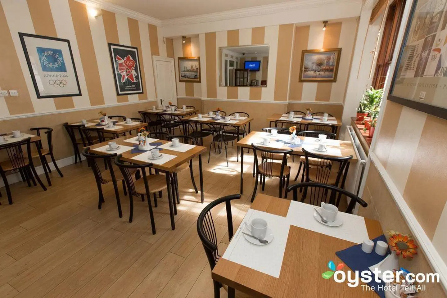 Dolphin Inn Restaurant