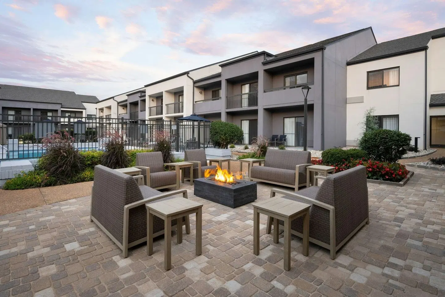 Courtyard by Marriott Atlanta Duluth/Gwinnett Place Terrasse