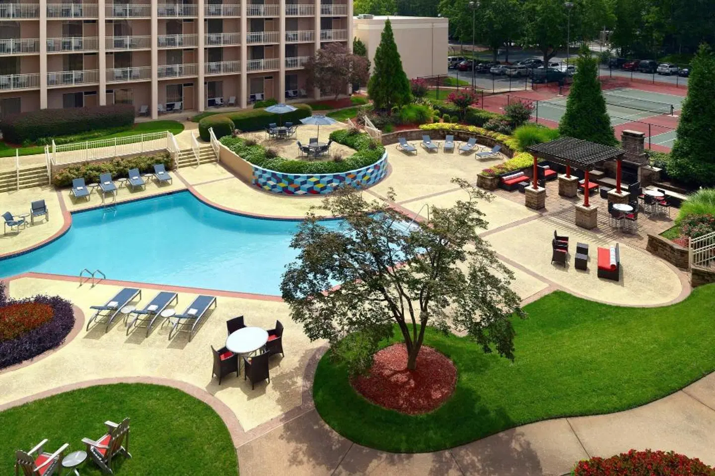 Atlanta Airport Marriott OUTDOOR_POOL