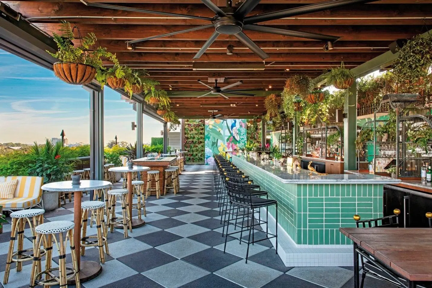 Perry Lane Hotel A Luxury Collection Hotel Savannah Bar