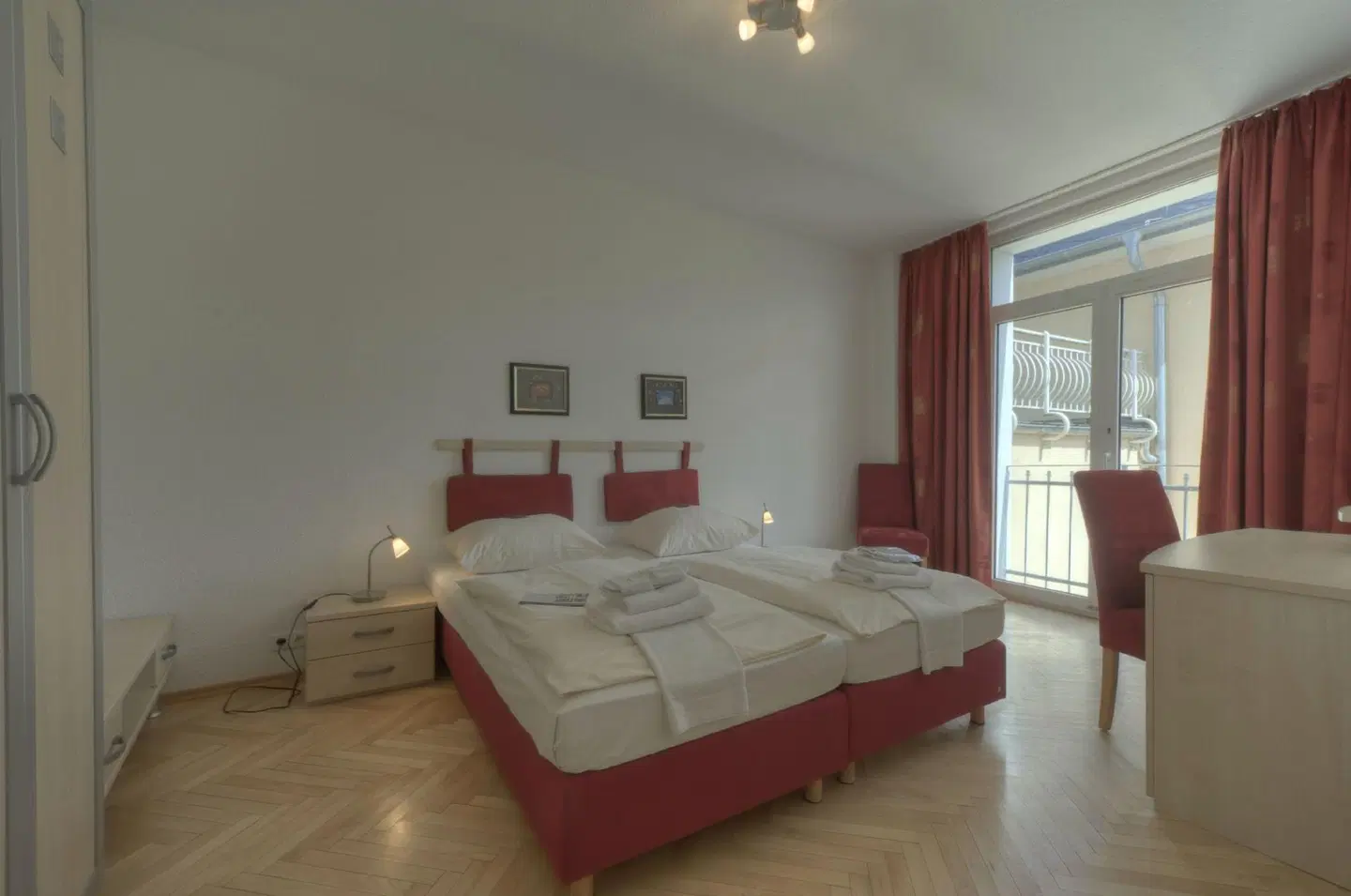 Lahnschleife ROOM_EXAMPLE