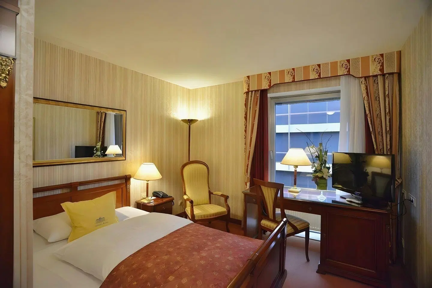 Schlosshotel Monrepos ROOM_EXAMPLE