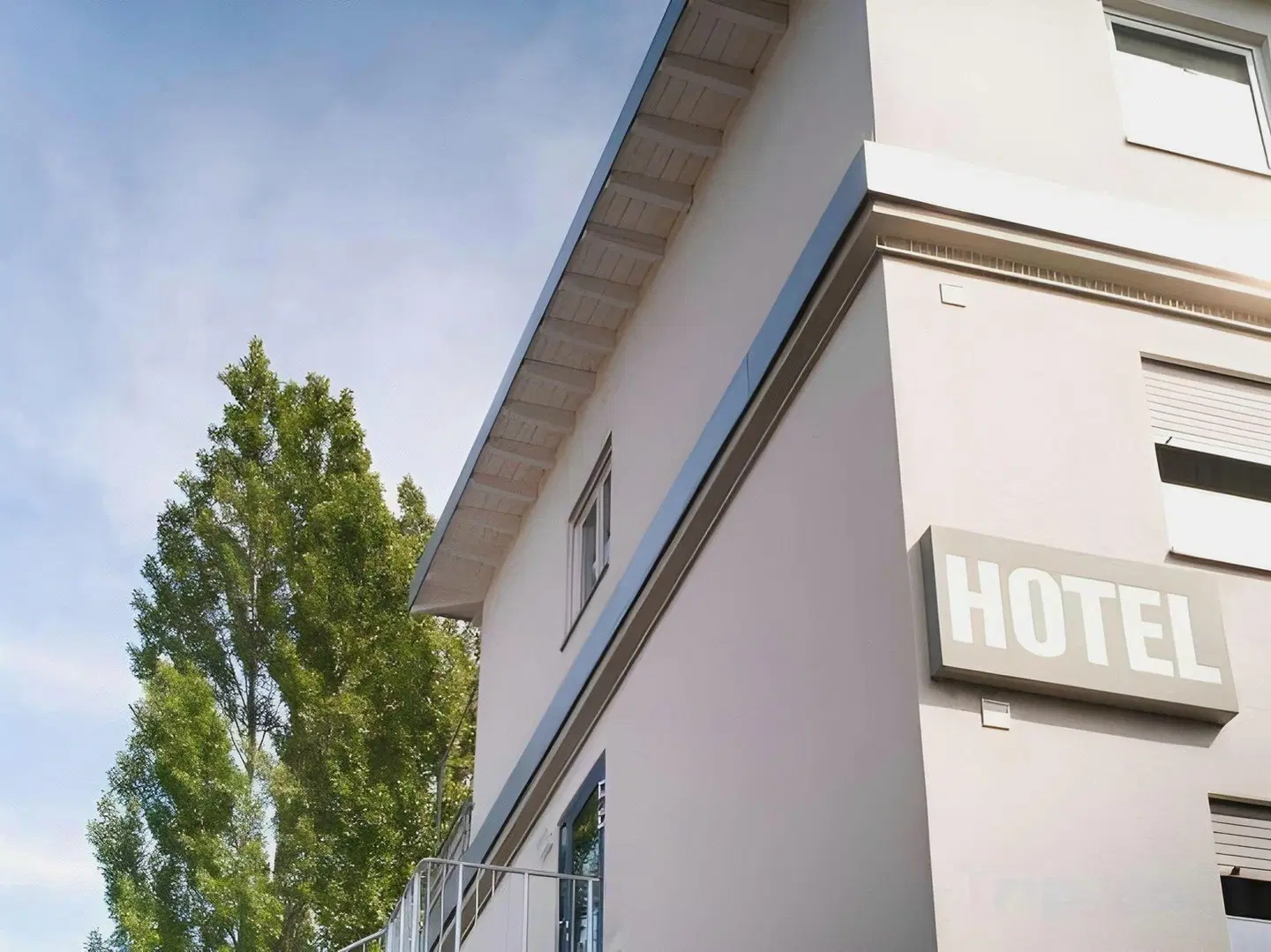 viavelo hotel EXTERIOR