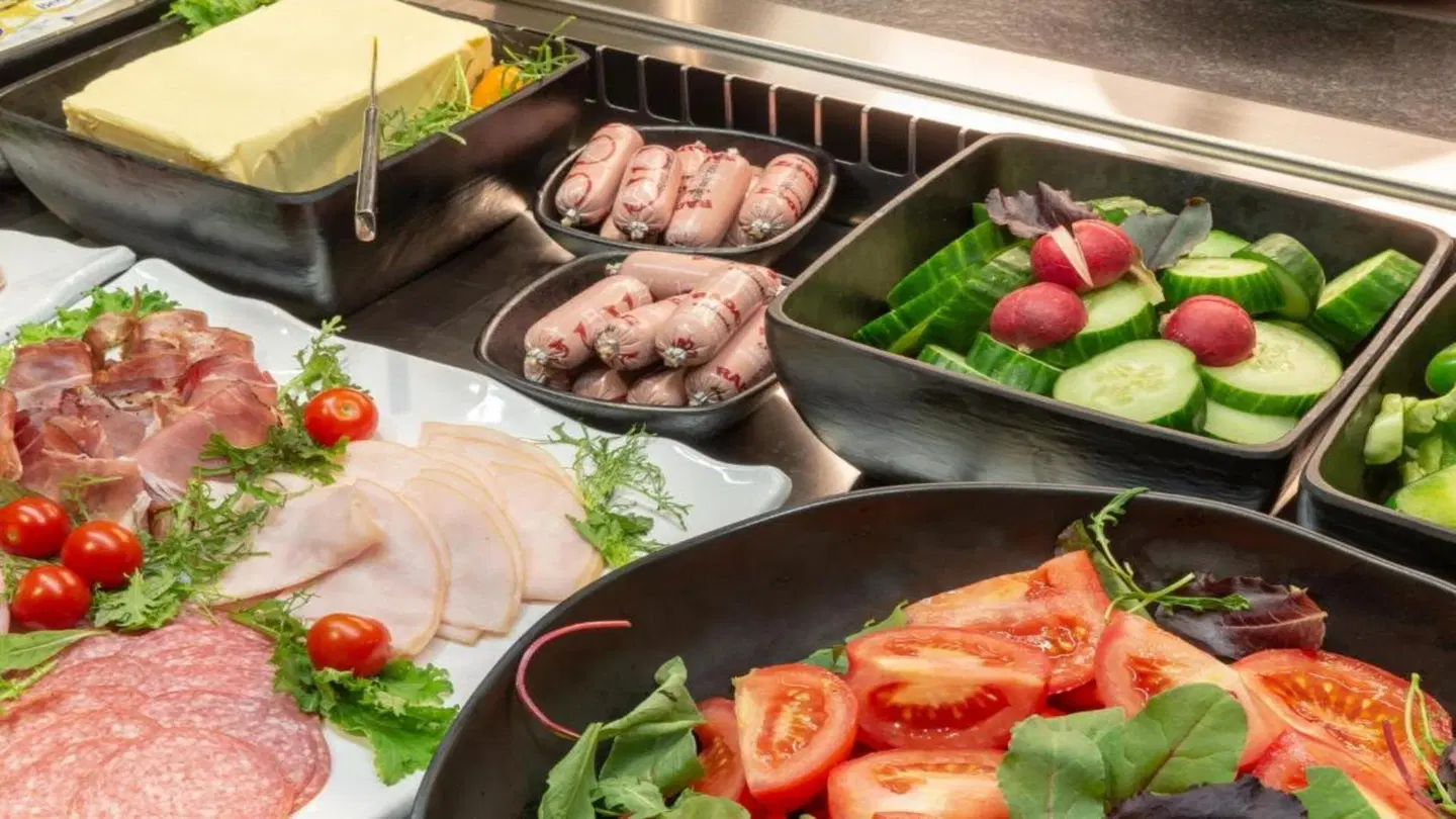 Holiday Inn - the niu, Ridge Halle Central Station by IHG Restaurant