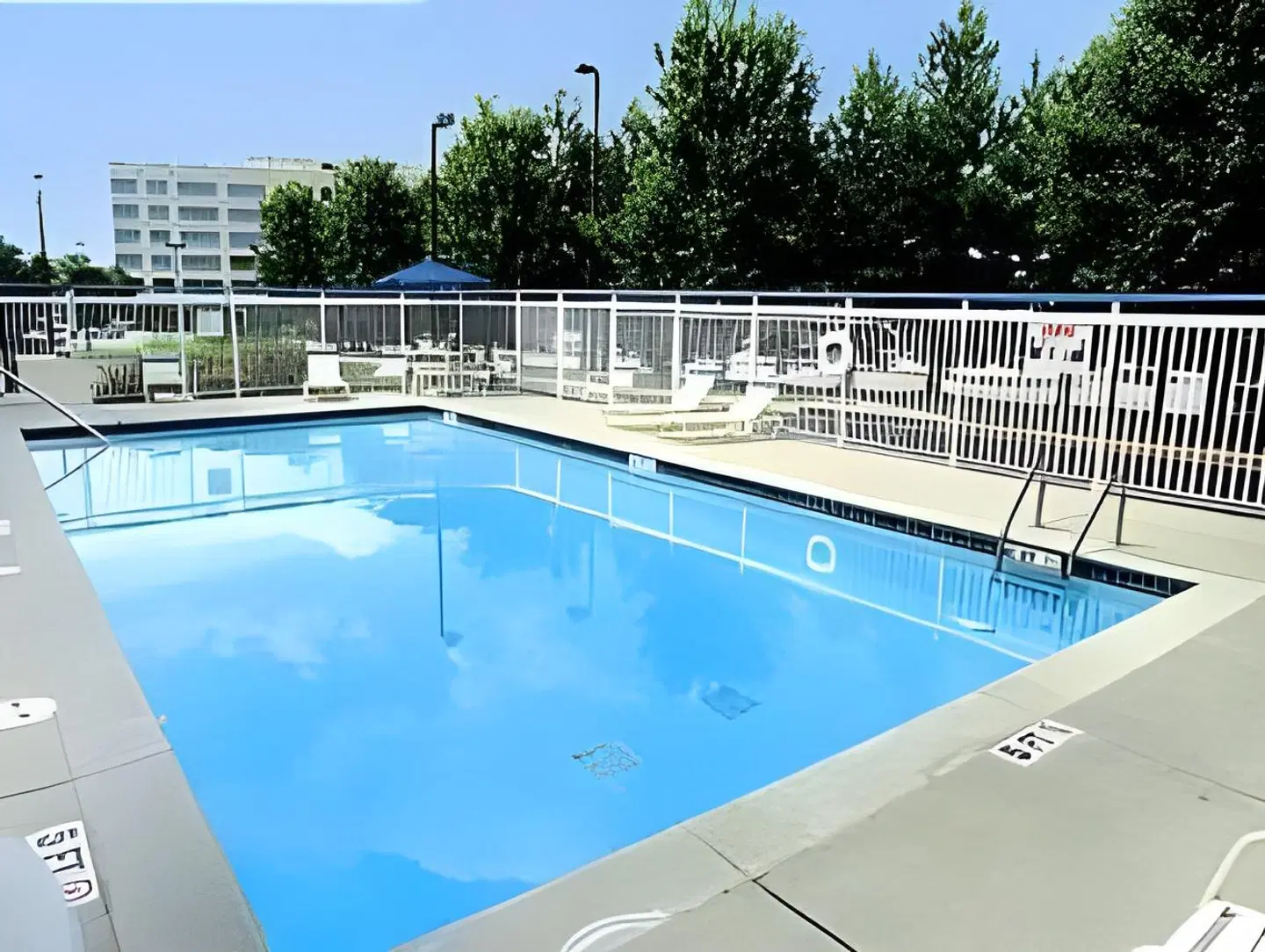 Fairfield by Marriott Inn & Suites Atlanta Alpharetta OUTDOOR_POOL
