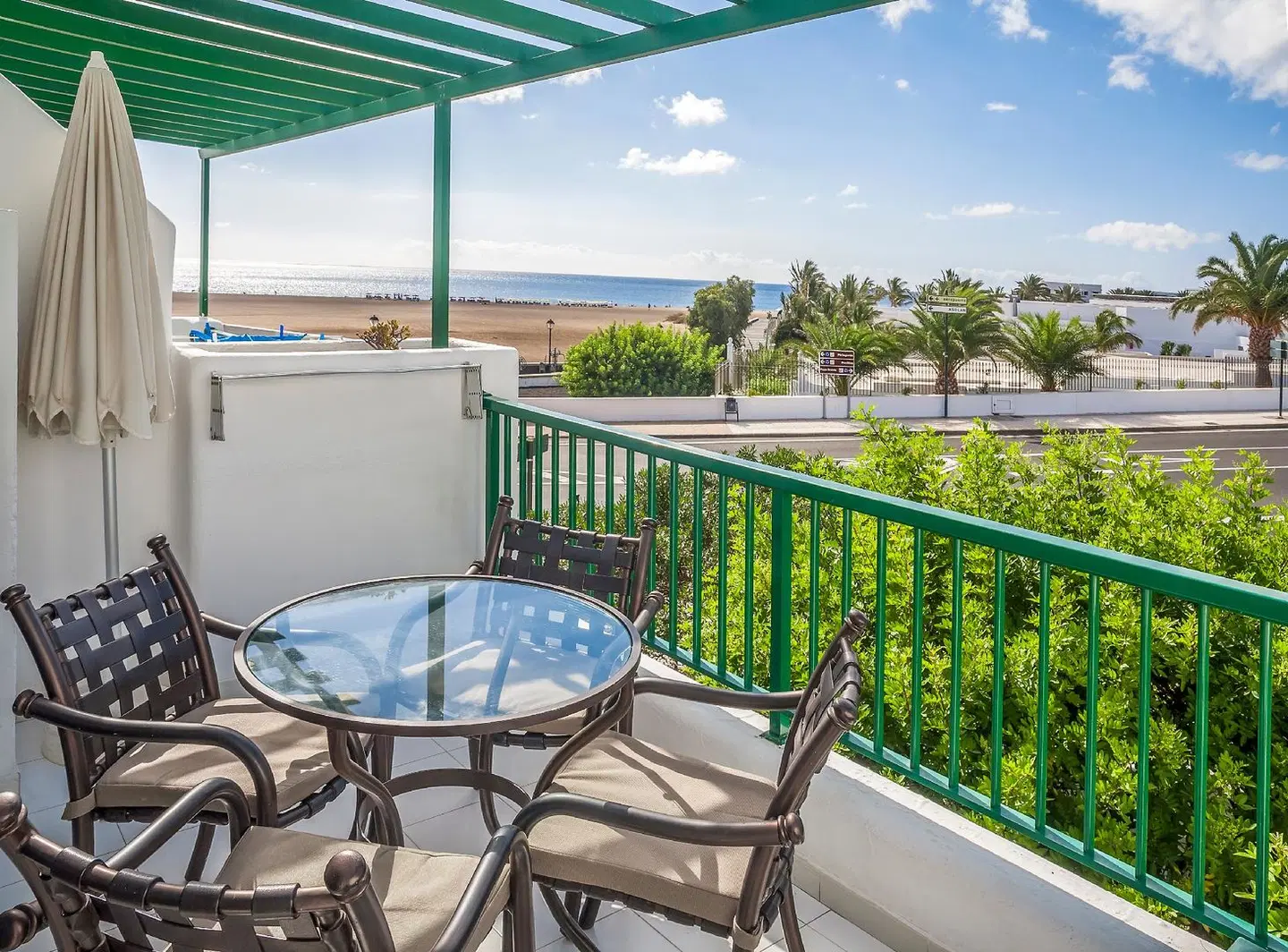 Club Del Carmen Hallenbad