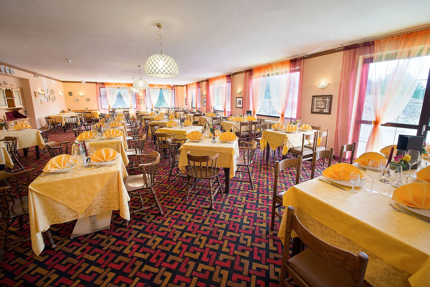Cristallo Restaurant