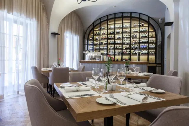 Mamaison Hotel Le Regina Warsaw Restaurant