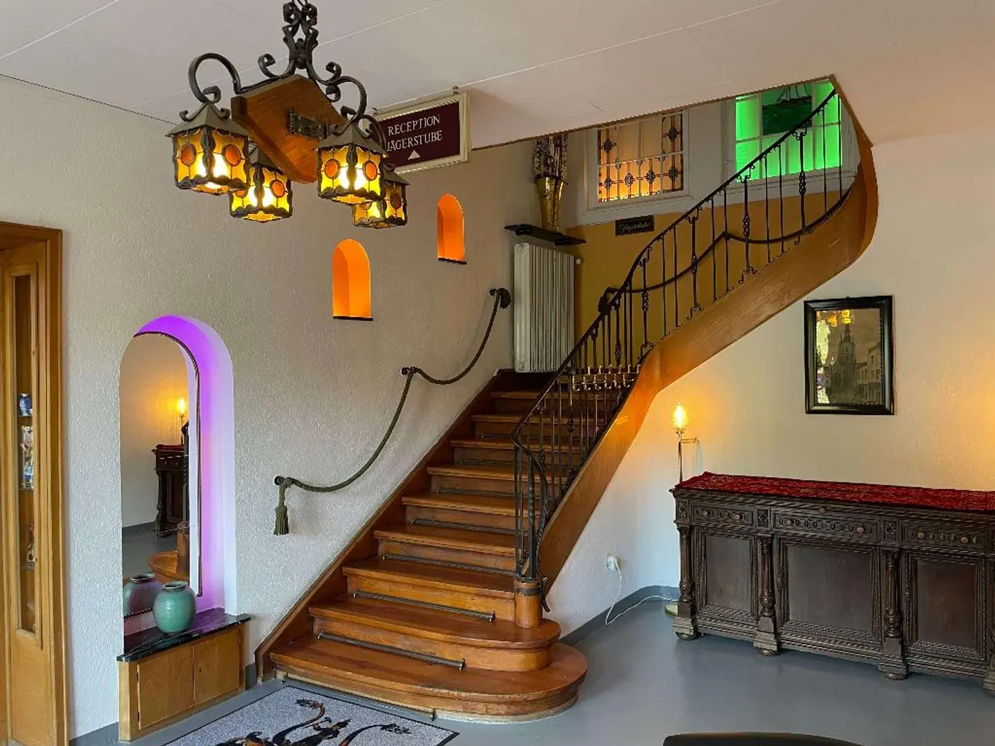 Kull von Schmidsfelden LOUNGE_LOBBY