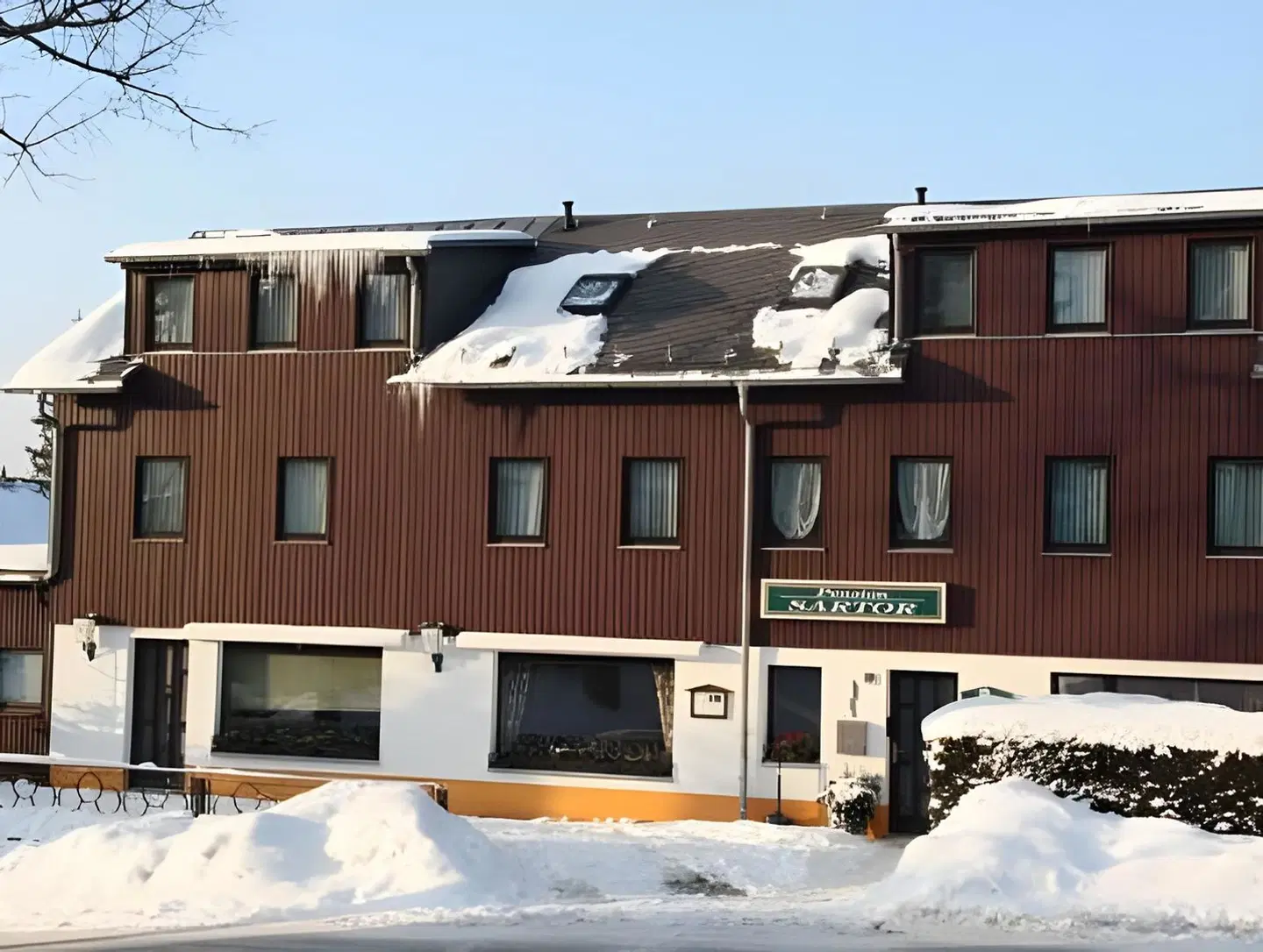 Sartor EXTERIOR