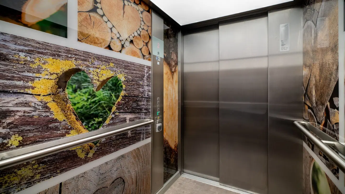 Holiday Inn - the niu, Timber Esslingen Badezimmer