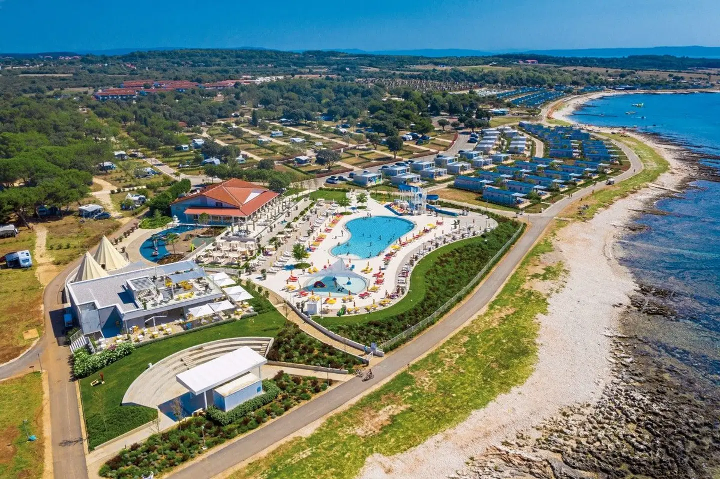 Arena Grand Kazela EXTERIOR