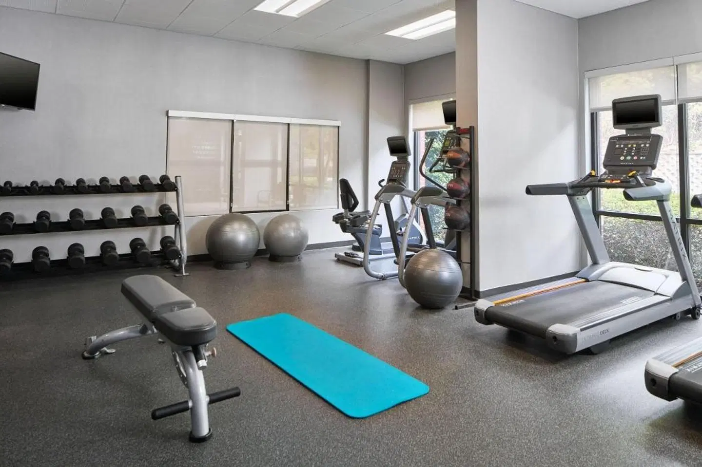 Courtyard by Marriott Atlanta NE/Duluth Sugarloaf SPORTS_AND_LEISURE