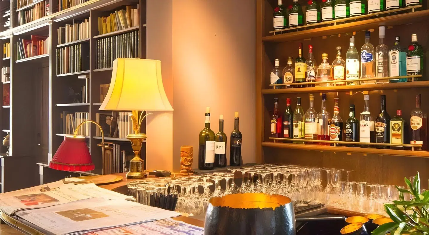 Monbijou Hotel Bar