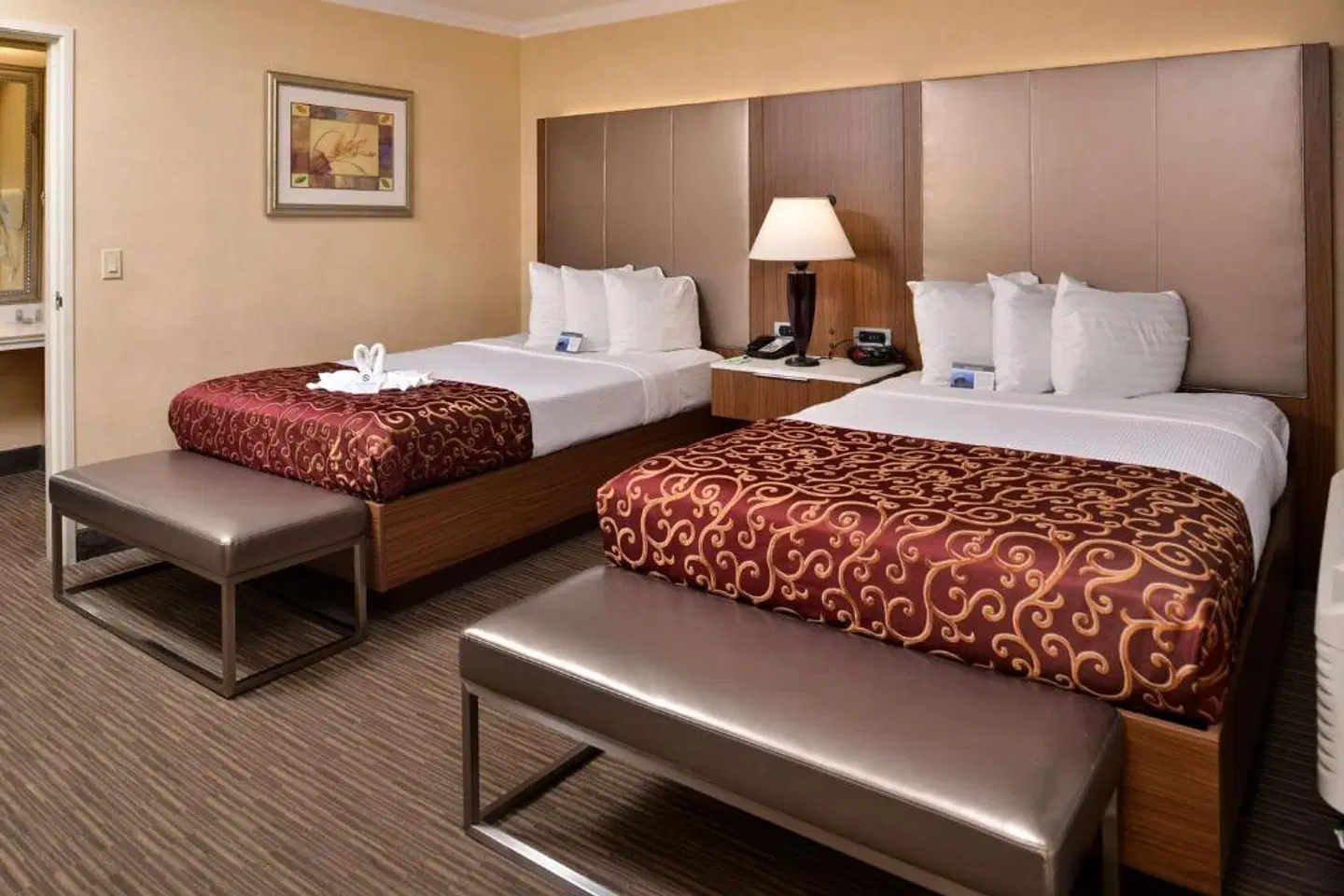 Best Western Hollywood Plaza Inn ROOM_EXAMPLE