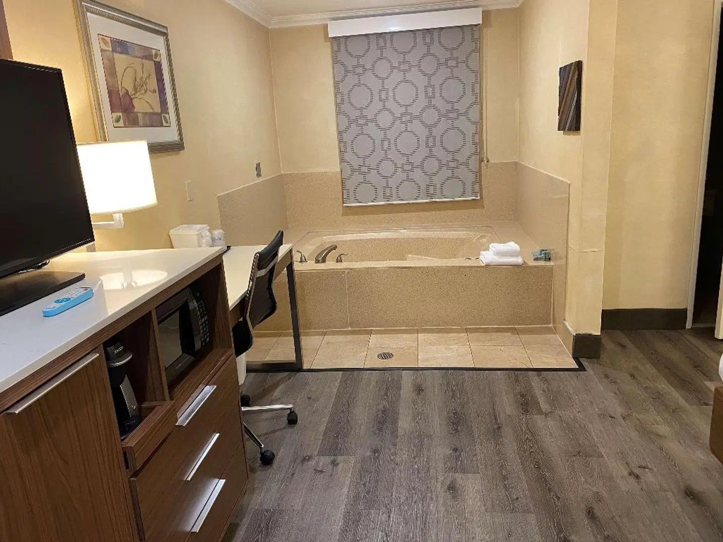 Best Western Hollywood Plaza Inn ROOM_EXAMPLE
